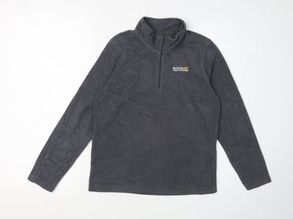 Additional front view of Regatta boys’ grey fleece 1/2 zip sweatshirt 11-12 years
