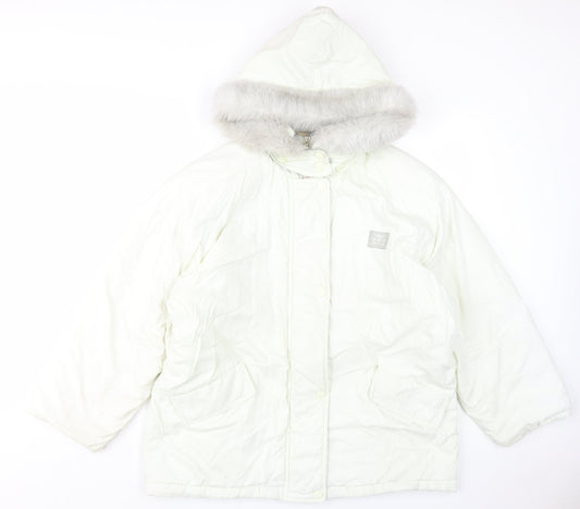 Finn Flare Women's White Size 12 Puffer Coat