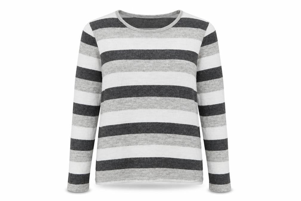 Ana Nonza Women's Grey Striped Pullover Jumper S