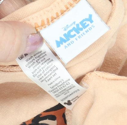 Close-up detail of Disney girls’ beige minnie mouse graphic t-shirt, 4-5 years