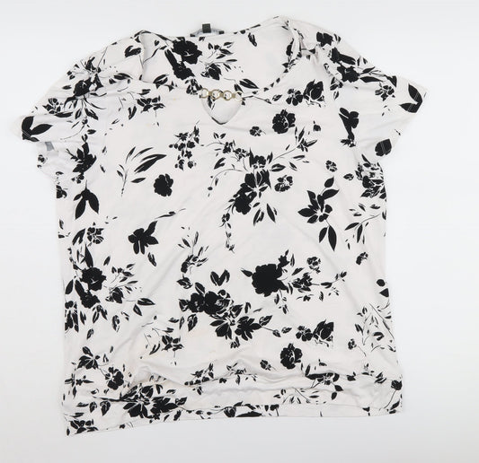 Bonmarché Women's White Floral T-Shirt Size 18
