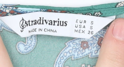 Stradivarius Women's Green Paisley Cropped Blouse