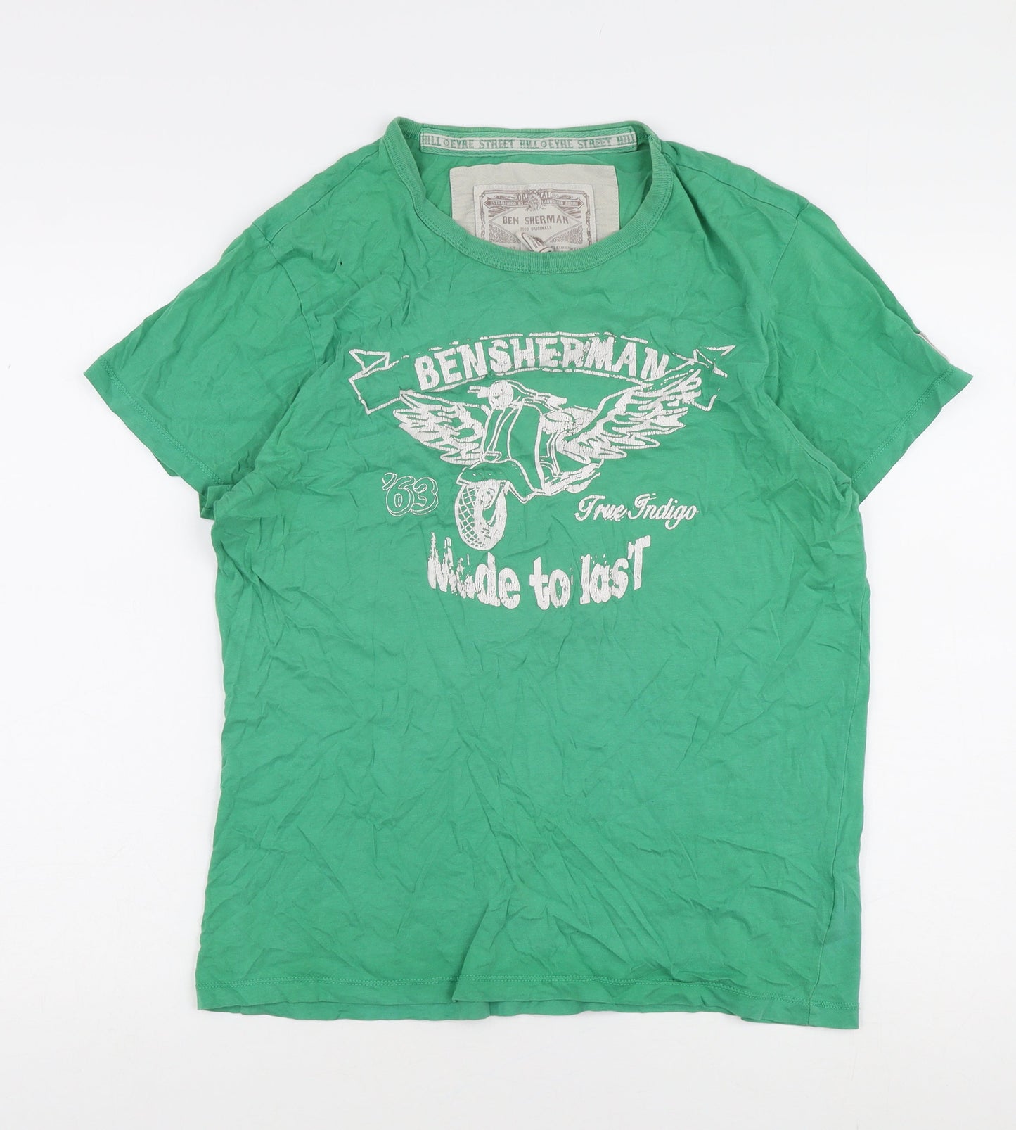 Ben Sherman Men's Green T-shirt, Size Medium.