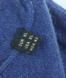 Brand and care label for Massimo Dutti Men's Blue XL jumper