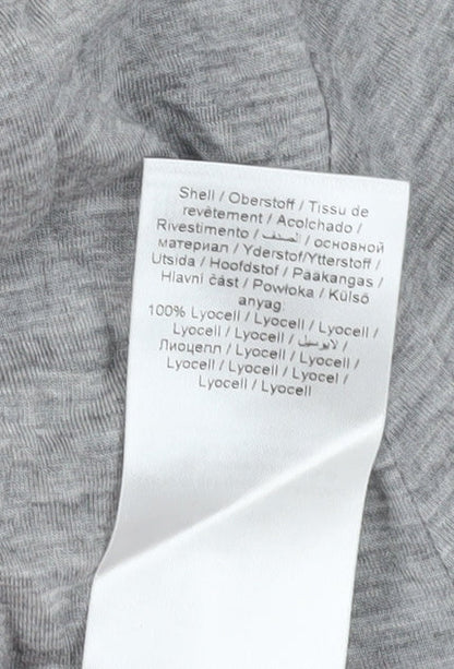 Close-up detail of ICHI Women's Grey Basic T-Shirt, size S, Crew Neck