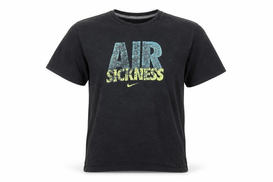 Nike Men's Medium Black Graphic Print T-Shirt