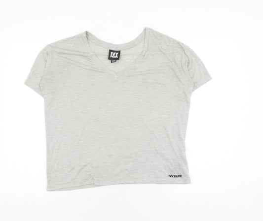 Ivy Park Women’s Grey XS V-Neck T-Shirt