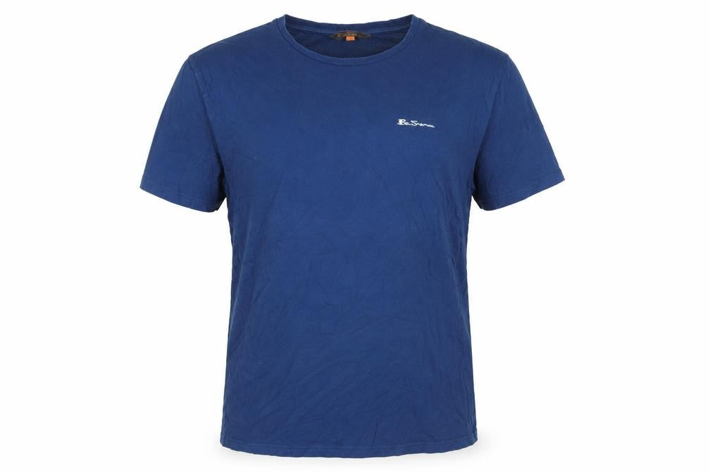 Ben Sherman Men's Blue T-shirt, size Large.