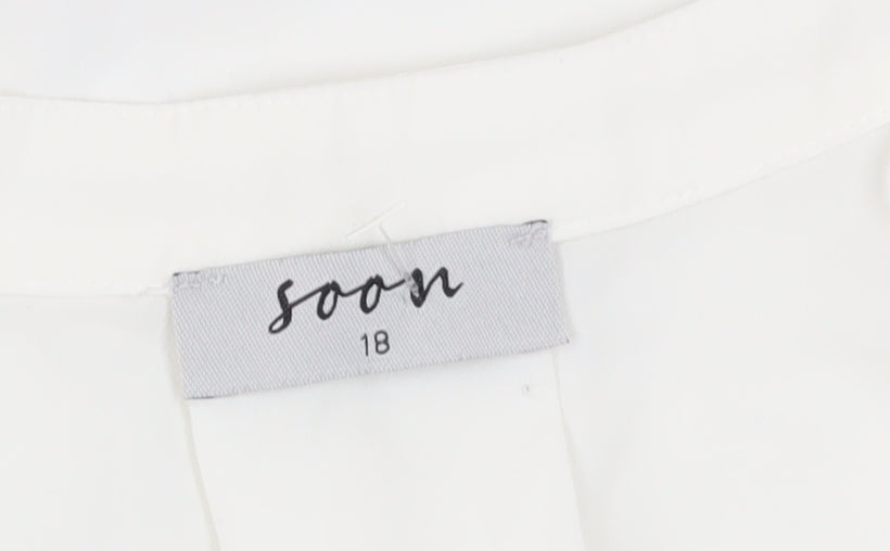 Soon Women's Ivory Blouse Size 18 Basic Lightweight