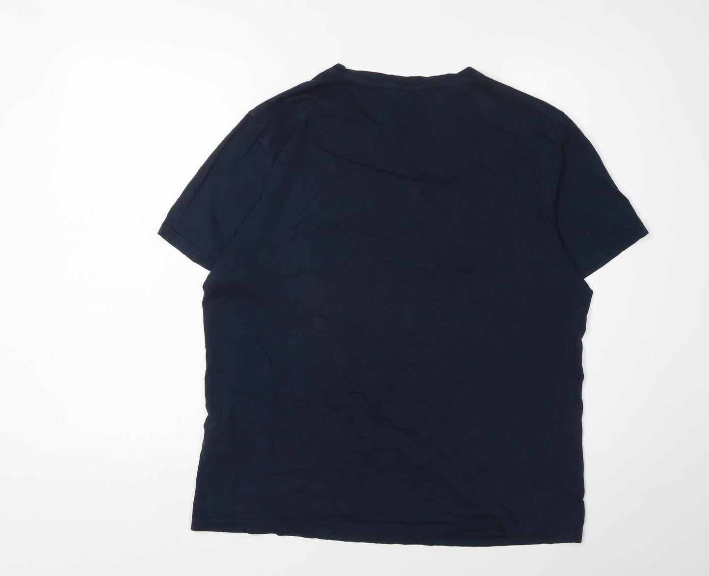 Ben Sherman Men's T-shirt, Size Medium.