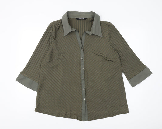 ESSENCE Women's Green Button-Up 3/4 Sleeve Shirt