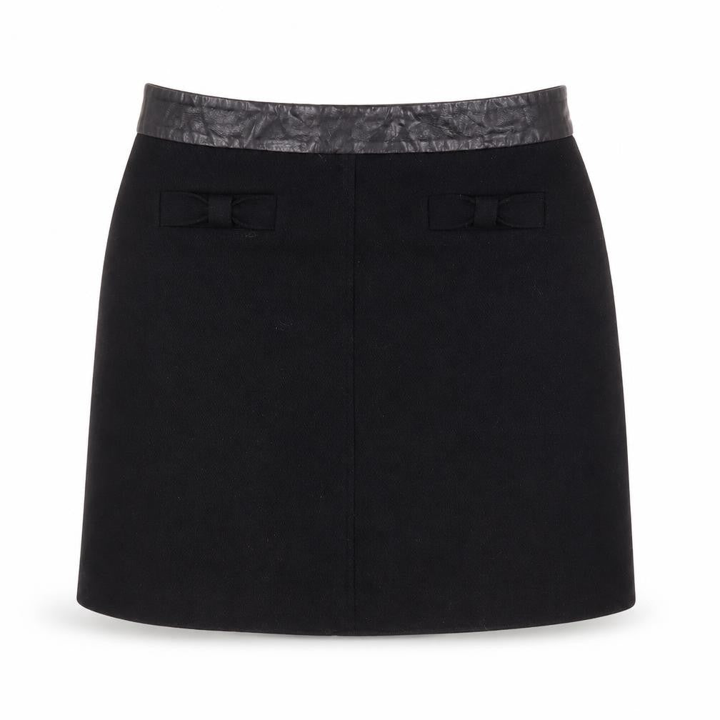 Oasis Women's Black Pencil Skirt Size 10 with Bow Accent