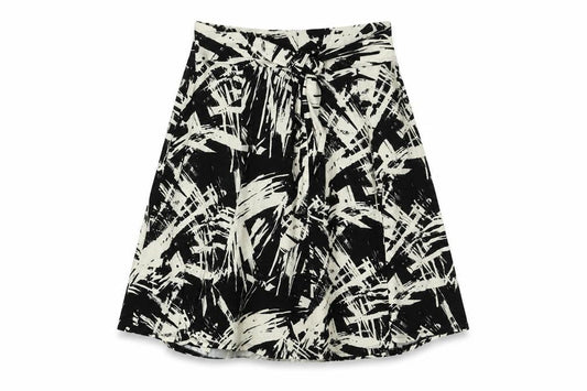 Laura Ashley Women's Black Geometric A-Line Skirt Size 16