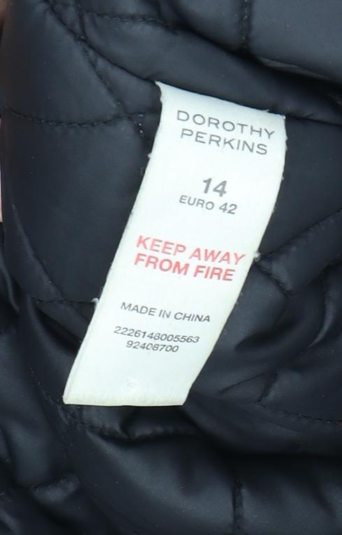 Close-up detail of Dorothy Perkins Women's Black Parka Jacket, size 14