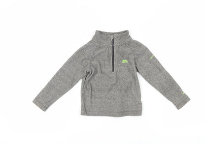 Additional front view of Trespass boys’ grey 1/4 zip sweatshirt, 2-3 years, regular fit