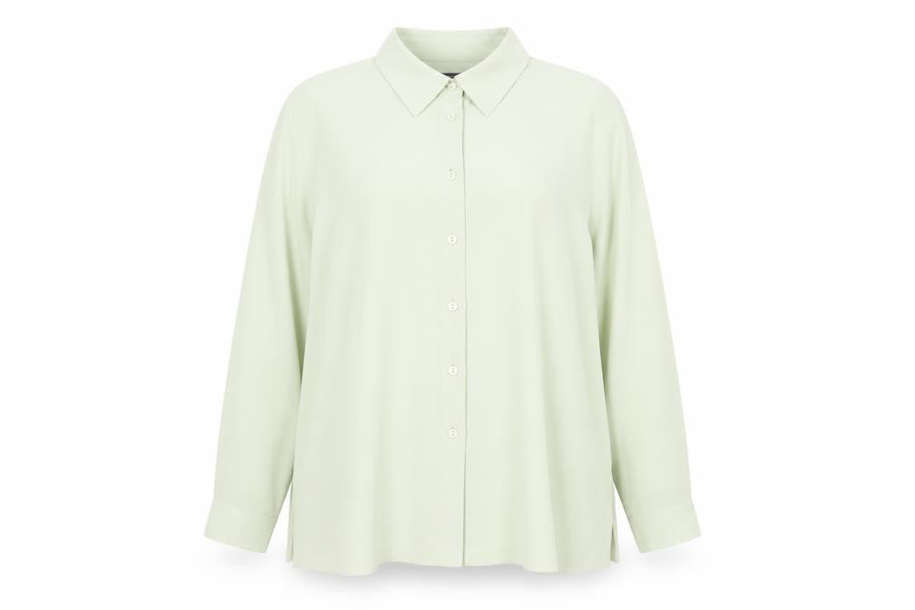 Windsmoor Women's Ivory Button-Up Shirt Size 18