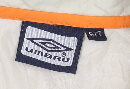 Brand and care label for Umbro boys’ beige pullover hoodie, size 6-7, years