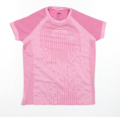 Additional front view of Decathlon girls’ pink athletic t-shirt, 8 years, lightweight