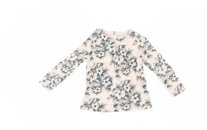 Back view of Gap girls’ ivory floral t-shirt, 5 years, long sleeve