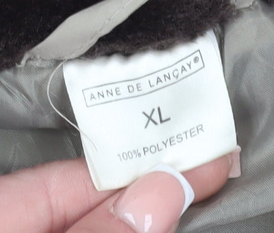Close-up detail of Anne de Lançay Women's Beige Puffer Coat XL