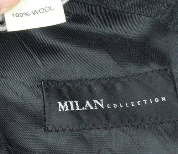 Milan Collection Men's Black Check Blazer Size 46R