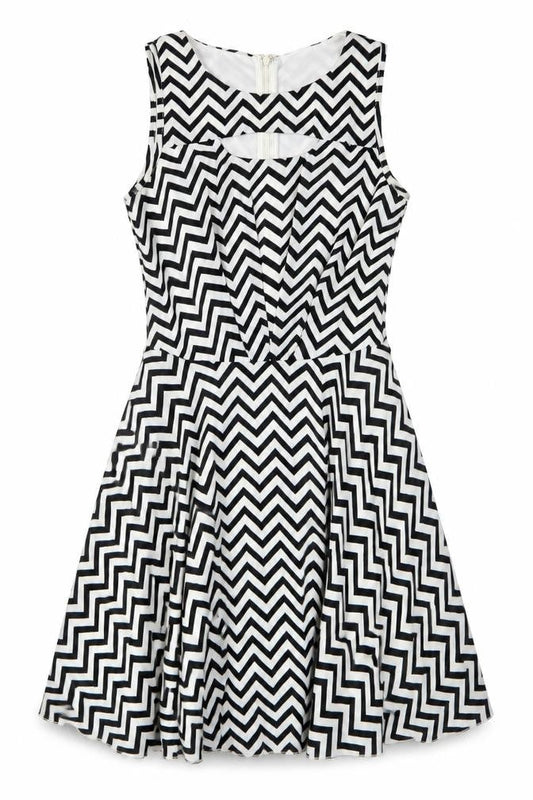 Quiz Women's White Chevron A-Line Dress Size 8