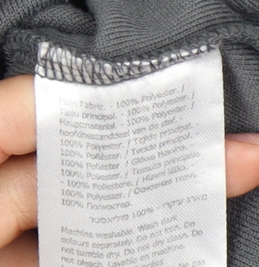 Brand and care label for Regatta boys’ grey fleece sweatshirt 9-10 years
