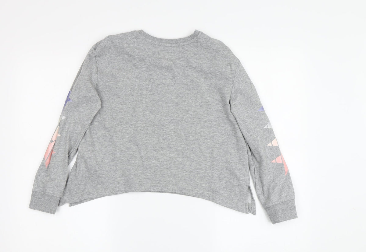 Back view of Converse girls’ grey pullover sweatshirt, 10-12 years, stars design