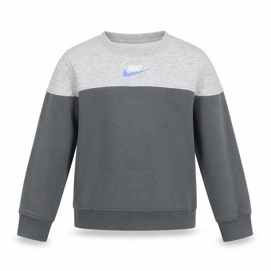 Front view of Nike boys’ grey pullover sweatshirt 6-7 years logo casual