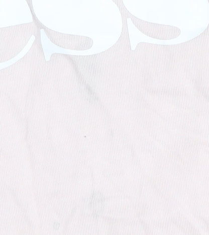 Close-up detail of Ellesse girls’ pink t-shirt, size 8-9, years, logo accents
