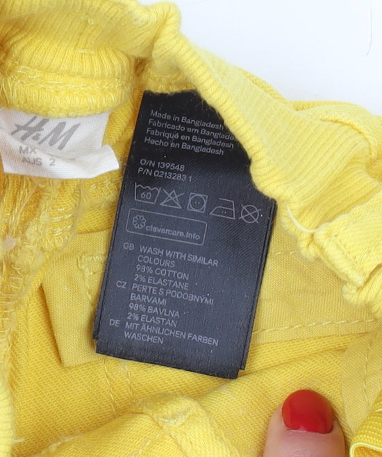 H&M Unisex Baby Yellow Shorts 18-24 Months Casual Cotton