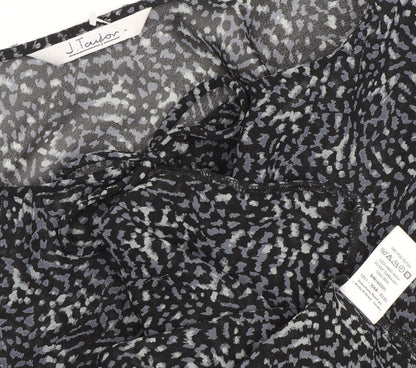 J.Taylor Women's Black Long Sleeve Blouse Size 10