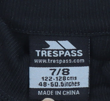 Brand and care label for Trespass boys’ black mock neck long sleeve pullover, 7-8 years
