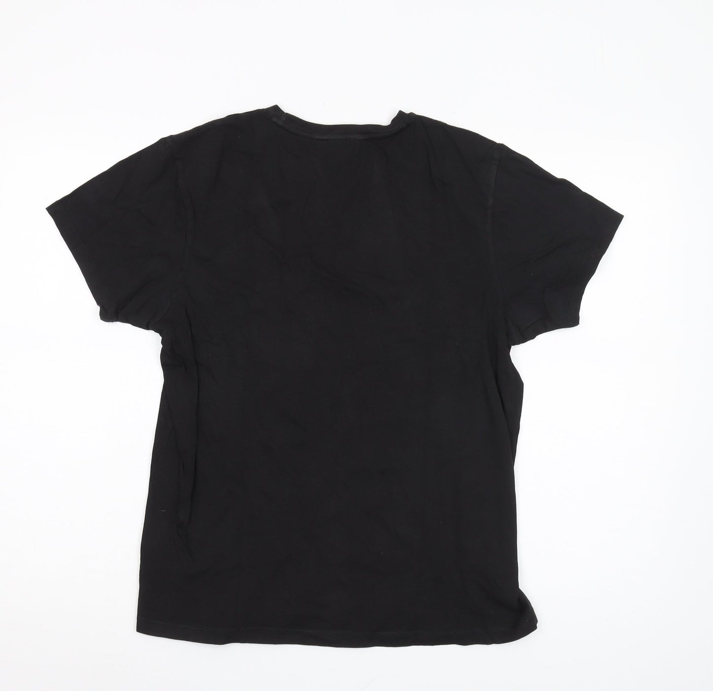 Ben Sherman T-shirt, size Medium.