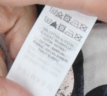Brand and care label for Disney girls’ grey mickey mouse t-shirt - 7-8 years cartoon