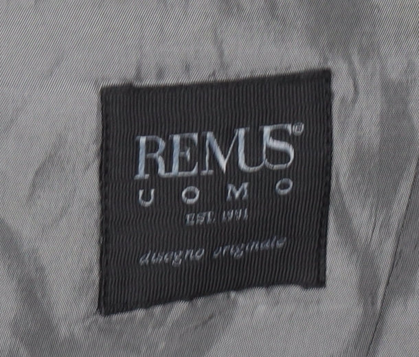 Remus Uomo Men’s Grey Blazer 40R Three-Button