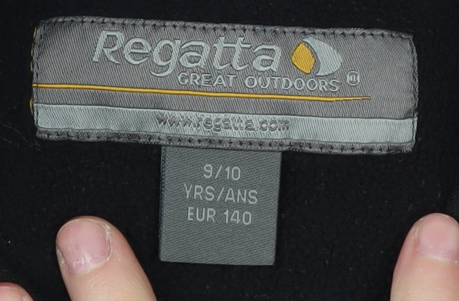 Additional view of Regatta boys’ black fleece 1/4 zip sweatshirt 9-10 years