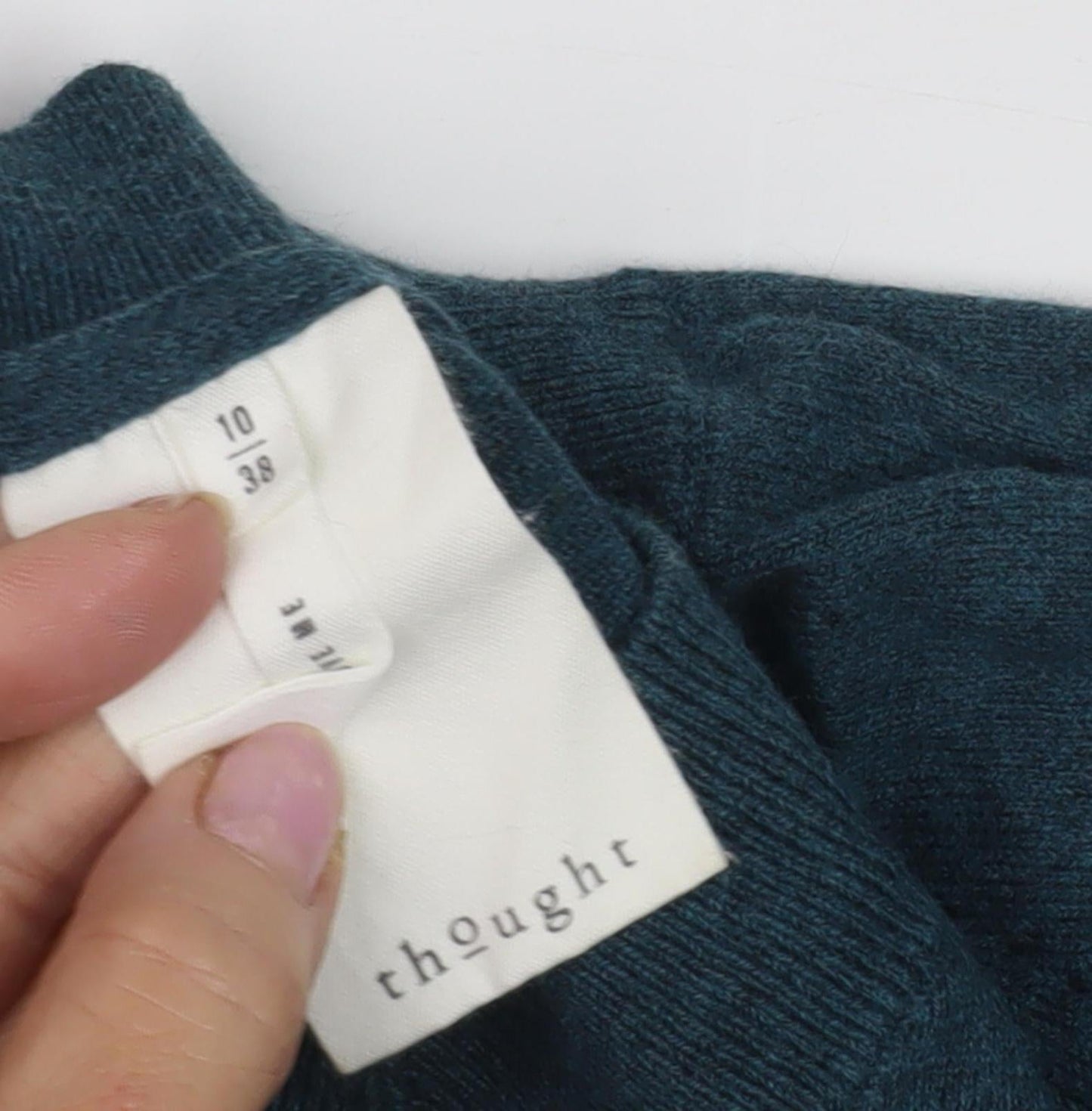 Thought Women's Green V-Neck Jumper, Size 10
