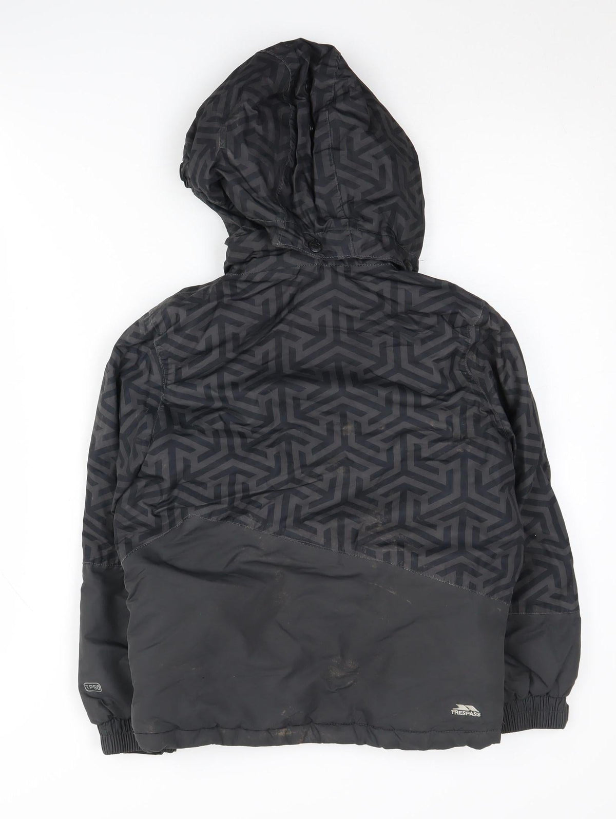 Back view of Trespass boys’ black puffer jacket 7-8 years waterproof