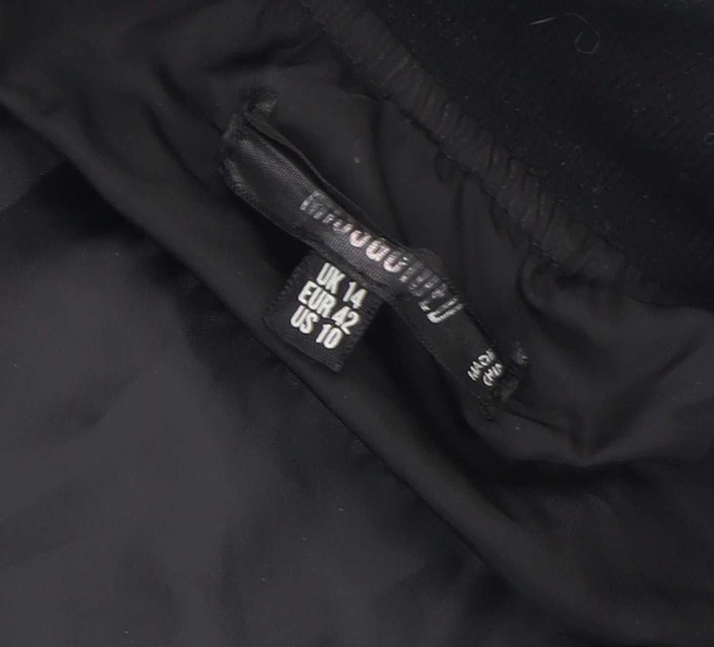 Missguided Women's Black Puffer Jacket Size 14