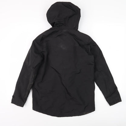 Back view of Regatta boys’ black waterproof parka jacket 9-10 years