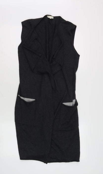 Deane & White Women's Black Sleeveless Vest M
