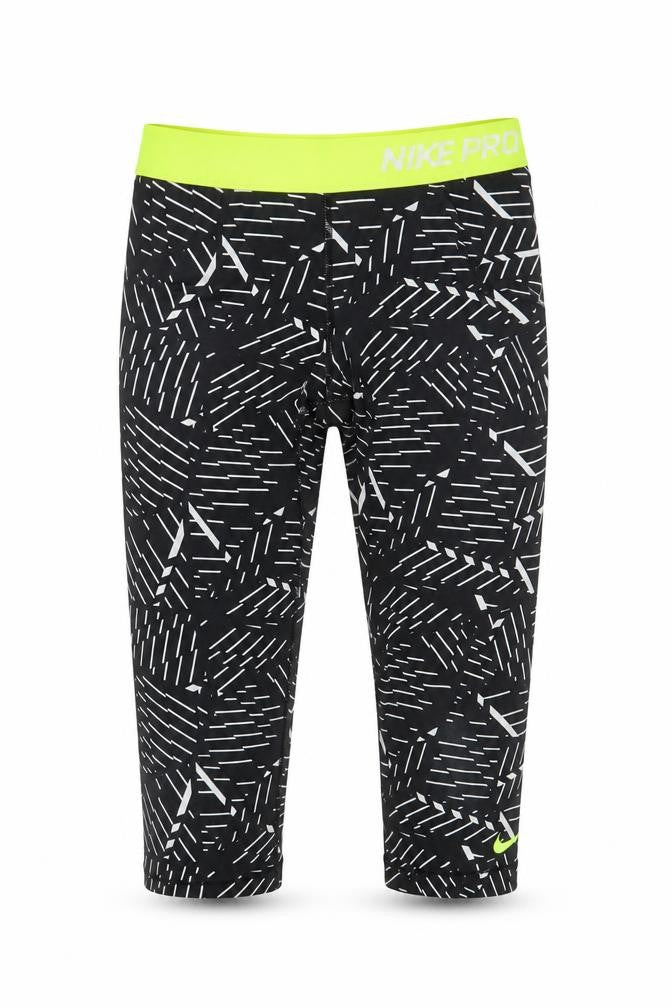 Nike Women's Black Cropped Leggings - Size S