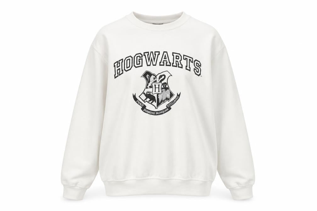 In The Style Women's White Hogwarts Pullover Sweatshirt Size 6