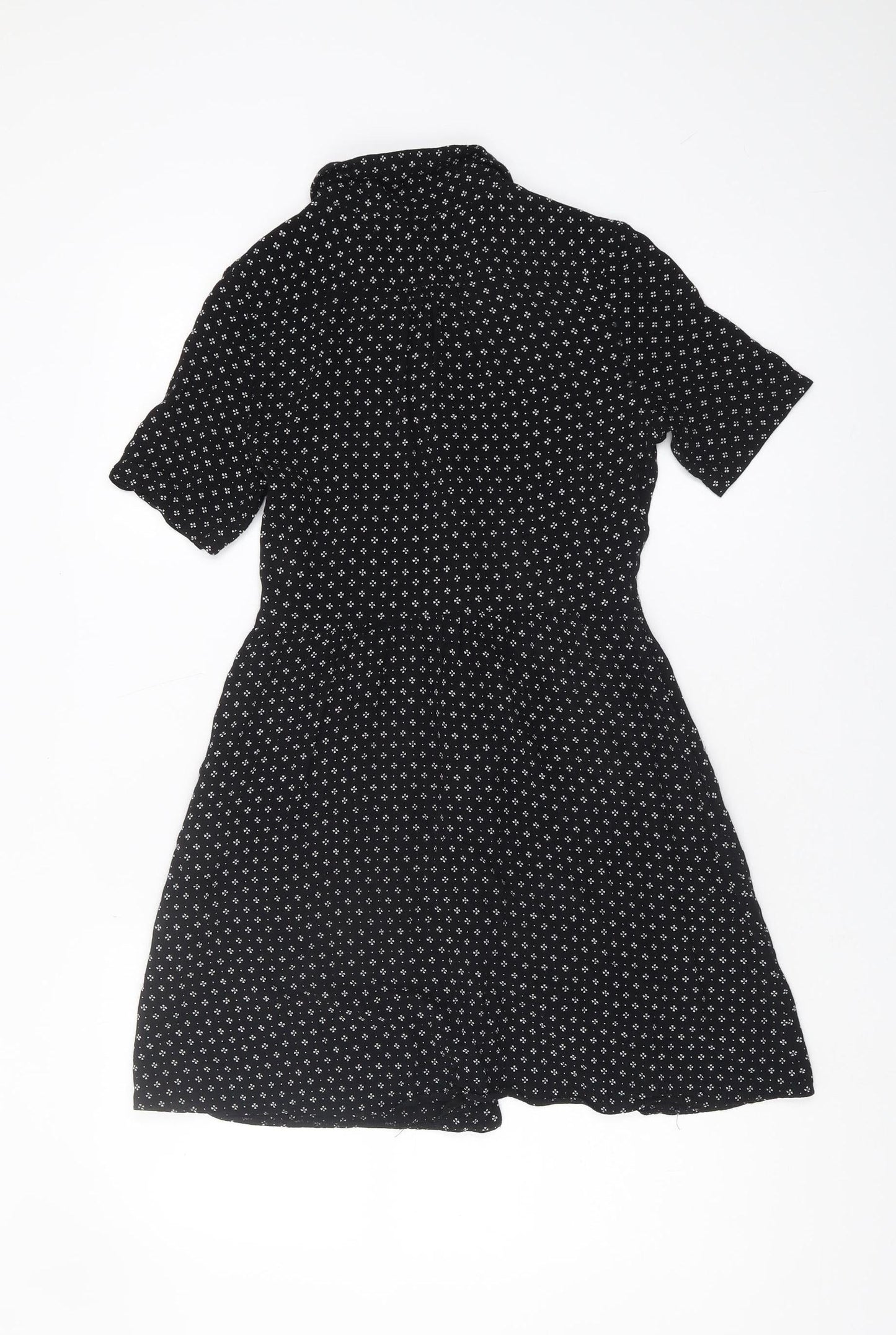 Urban Outfitters Women's Black XS Shirt Dress