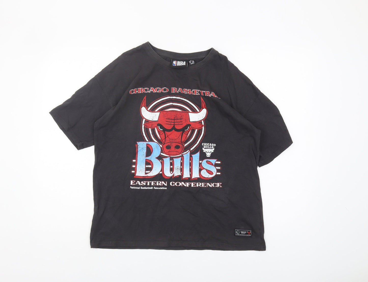 NBA Unisex Black XS Bulls Graphic T-Shirt, Relaxed Fit