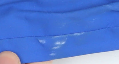 Close-up detail of Regatta boys’ blue parka jacket 10 years hooded waterproof