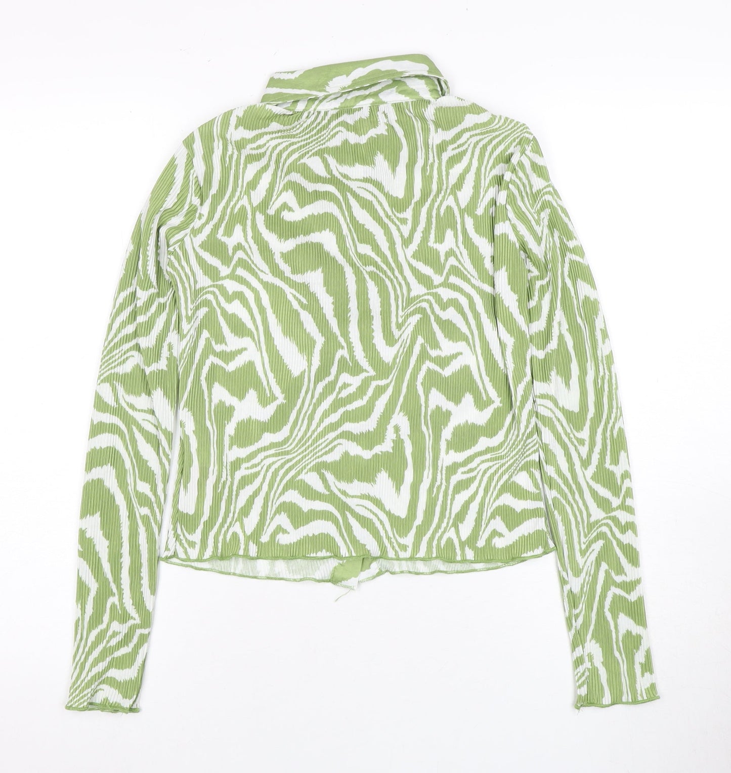 Brave Soul Women's Green Animal Print Button-Up Shirt