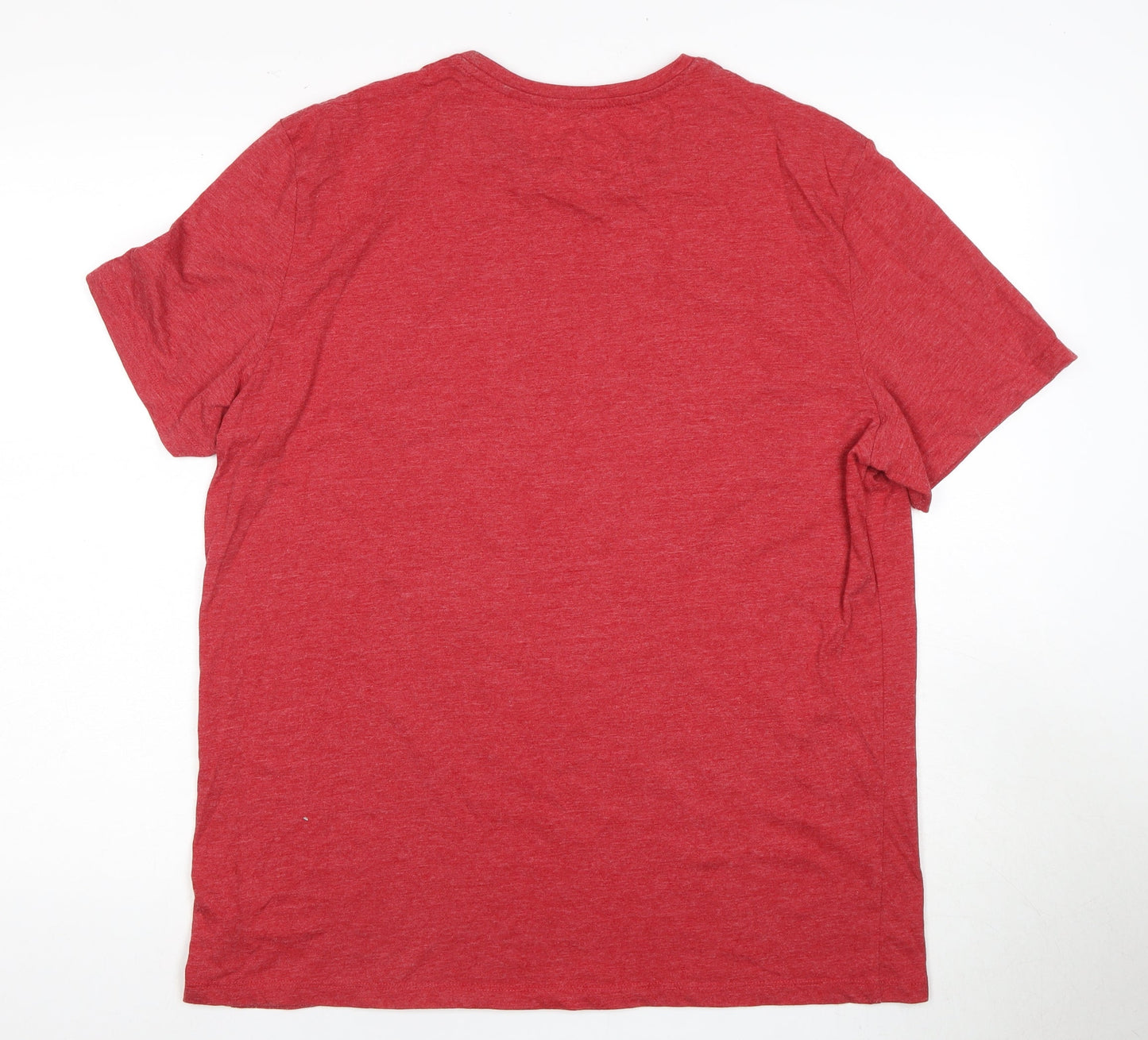 Coca-Cola Men's Red Graphic Christmas T-Shirt XL