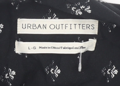 Urban Outfitters Women's Black Button-Up Shirt L